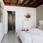 Apartment La Santa
